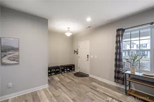 1608 Windham Ln, Beavercreek Twp, OH 45385 - Photo 3