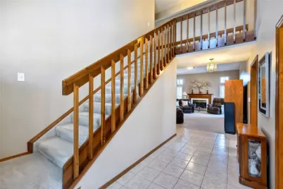 8767 Deer Valley Drive, Dayton, OH 45424 - Photo 9