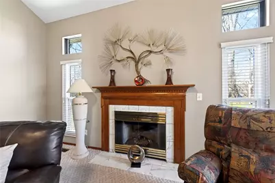 8767 Deer Valley Drive, Dayton, OH 45424 - Photo 15