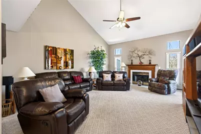 8767 Deer Valley Drive, Dayton, OH 45424 - Photo 13