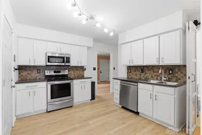 2307 Stop 8 Road, Dayton, OH 45414 - Photo 7