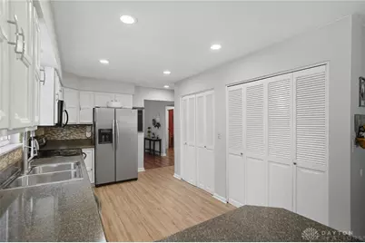 631 Augusta Drive, Fairborn, OH 45324 - Photo 13