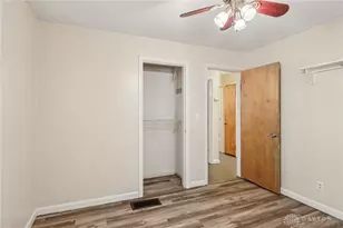 3332 Marshall Rd, Dayton, OH 45429 - Photo 15