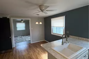 984 Mystic Ln, Troy, OH 45373 - Photo 7