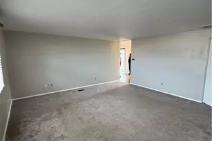 984 Mystic Ln, Troy, OH 45373 - Photo 5