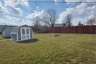 984 Mystic Ln, Troy, OH 45373 - Photo 3