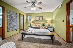 2551 Woodbluff Ln, Washington Twp, OH 45458 - Photo 21