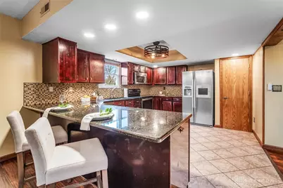 2551 Woodbluff Lane, Washington Twp, OH 45458 - Photo 13