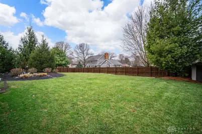 2551 Woodbluff Lane, Washington Twp, OH 45458 - Photo 33