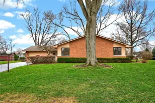 5136 Creekmore Ct, Kettering, OH 45440 - Photo 3