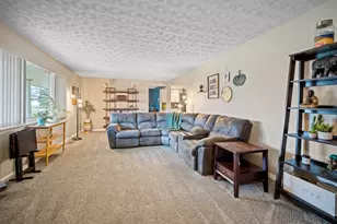 413 Lawrence Ave, Miamisburg, OH 45342 - Photo 9