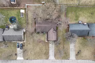 1130 Stillcreek Dr, Washington Twp, OH 45458 - Photo 37