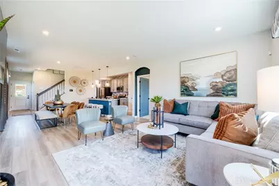 819 Hunters Run Drive, Brookville, OH 45309 - Photo 5