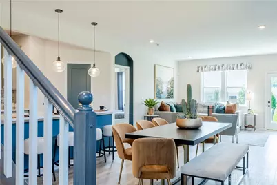 819 Hunters Run Drive, Brookville, OH 45309 - Photo 9