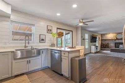 9095 S Normandy Lane, Dayton, OH 45458 - Photo 13