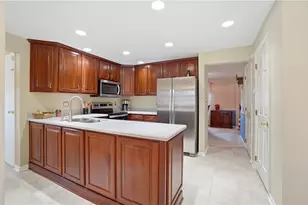 1800 Washington Creek Ln, Dayton, OH 45458 - Photo 11