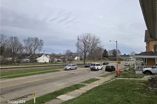 727 W High St, Springfield, OH 45506 - Photo 27