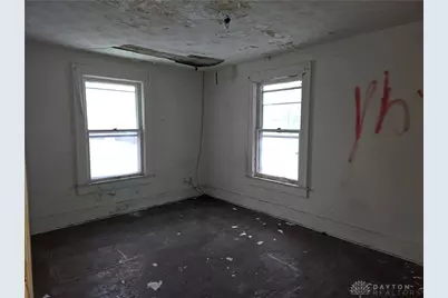 727 W High Street, Springfield, OH 45506 - Photo 13