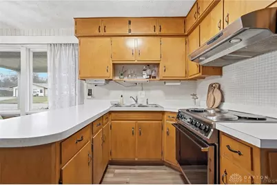 5187 Bayside Drive, Dayton, OH 45431 - Photo 17