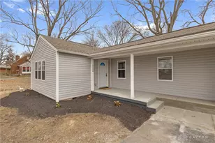 4534 N Fairgreen Ave, Dayton, OH 45416 - Photo 17