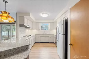 432 Greensboro Dr, Dayton, OH 45459 - Photo 15