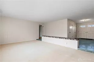 432 Greensboro Dr, Dayton, OH 45459 - Photo 7