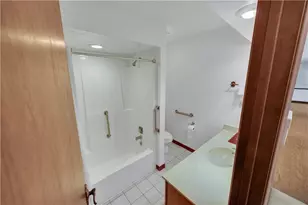 139 Cambria Dr, Beavercreek, OH 45440 - Photo 9