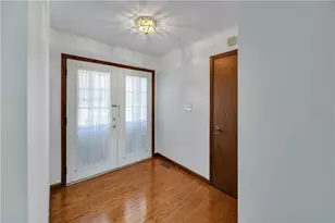 139 Cambria Dr, Beavercreek, OH 45440 - Photo 5