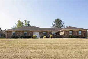 139 Cambria Dr, Beavercreek, OH 45440 - Photo 1