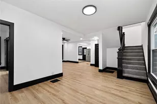 69 W Vine St, Wilmington, OH 45177 - Photo 5