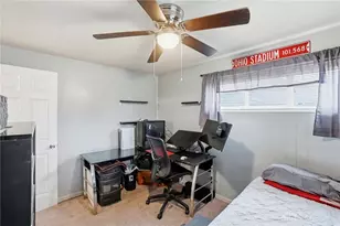 4642 Kautz Dr, Huber Heights, OH 45424 - Photo 19