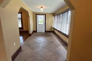 96 E Franklin St, Dayton, OH 45459 - Photo 9