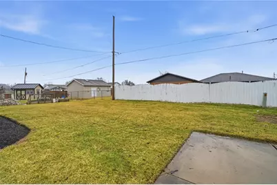 3942 Harris Lane, Moorefield Twp, OH 45503 - Photo 53