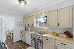 1477 S Central Dr, Beavercreek, OH 45432 - Photo 19