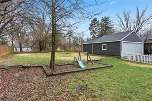 1477 S Central Dr, Beavercreek, OH 45432 - Photo 7