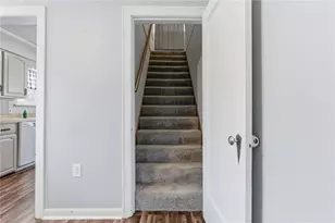 1477 S Central Dr, Beavercreek, OH 45432 - Photo 27