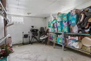 1477 S Central Dr, Beavercreek, OH 45432 - Photo 35