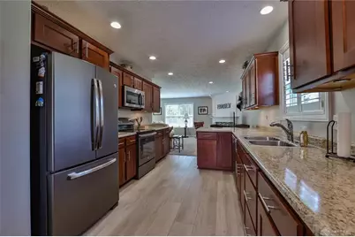 564 Cider Mill Way, Tipp City, OH 45371 - Photo 5