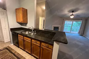 6650 Wareham Ct, Centerville, OH 45459 - Photo 13