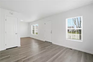 10024 Oriole Ct, Miami Township, OH 45342 - Photo 3