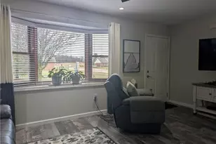 1977 Willoughby Ave, Moorefield Twp, OH 45502 - Photo 9