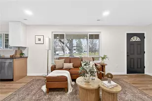 345 Valleyview Dr, Troy, OH 45373 - Photo 5