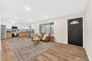 345 Valleyview Dr, Troy, OH 45373 - Photo 3