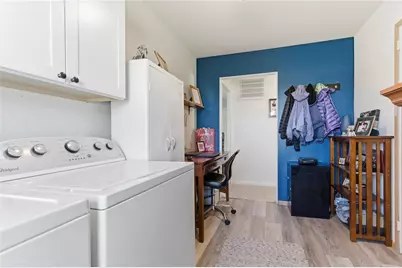 984 Emmett Drive, Xenia, OH 45385 - Photo 13