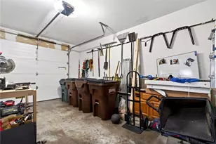 407 Valleyview Dr, Englewood, OH 45322 - Photo 25