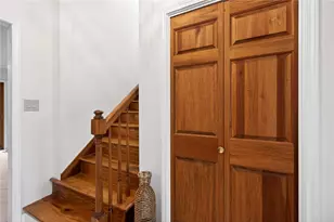 407 Valleyview Dr, Englewood, OH 45322 - Photo 7