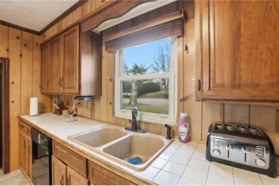 1300 Edwards Drive, Tipp City, OH 45371 - Photo 13