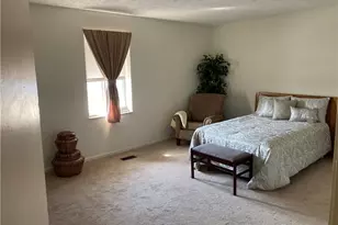 3050 Valerie Arms Dr, Harrison Twp, OH 45405 - Photo 9