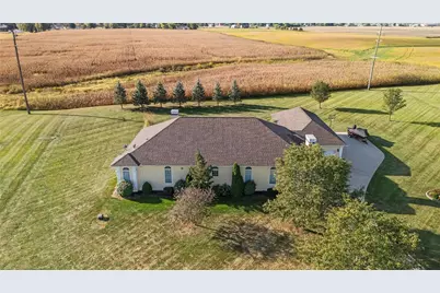 7501 S Brookstone Place, Brookville, OH 45309 - Photo 79