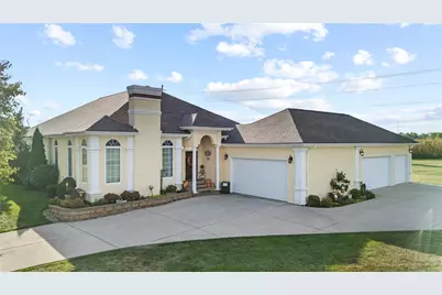 7501 S Brookstone Place, Brookville, OH 45309 - Photo 5